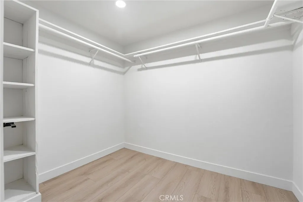 2320 N Hathaway Street, Santa Ana, California 92705 home-pic-27