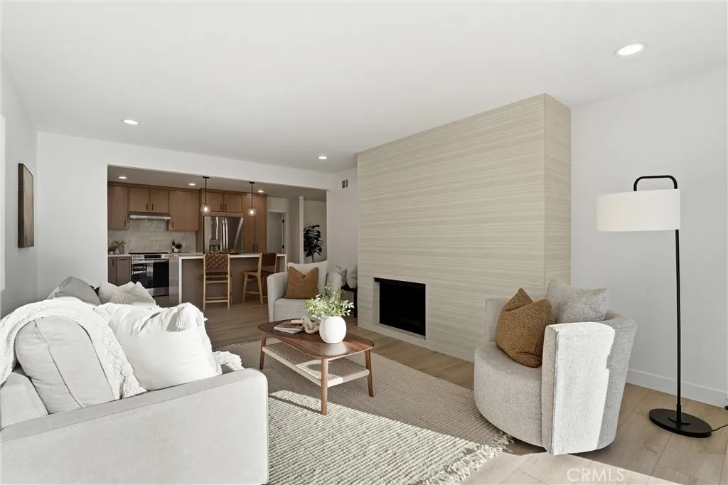 2320 N Hathaway Street, Santa Ana, California 92705 home-pic-22
