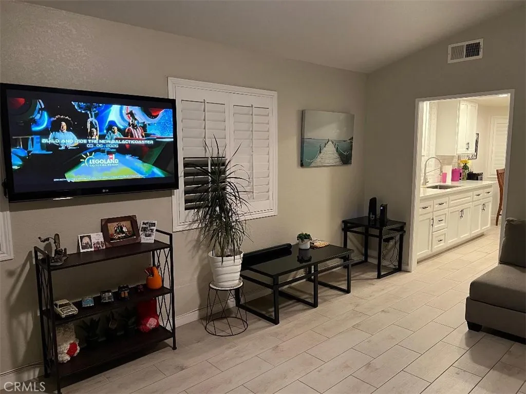 918 Ivy Street, Hemet, California 92545 home-pic-17