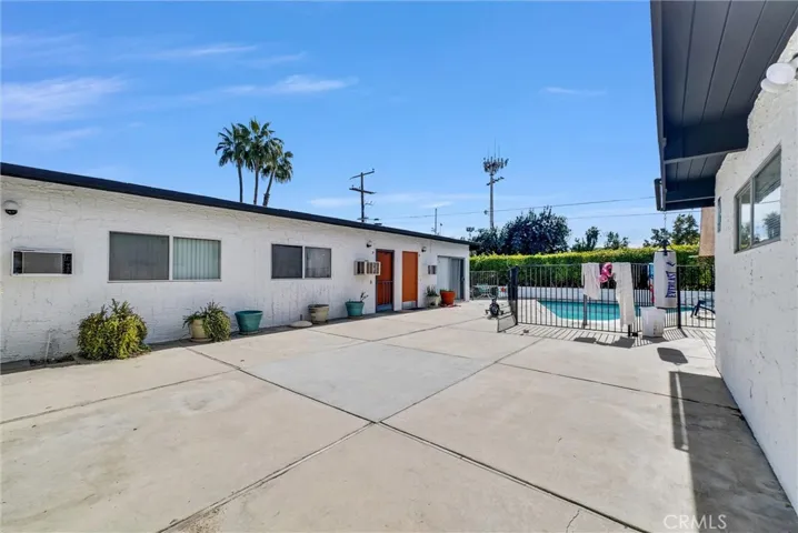 1900 E Baristo Road, Palm Springs, California 92262