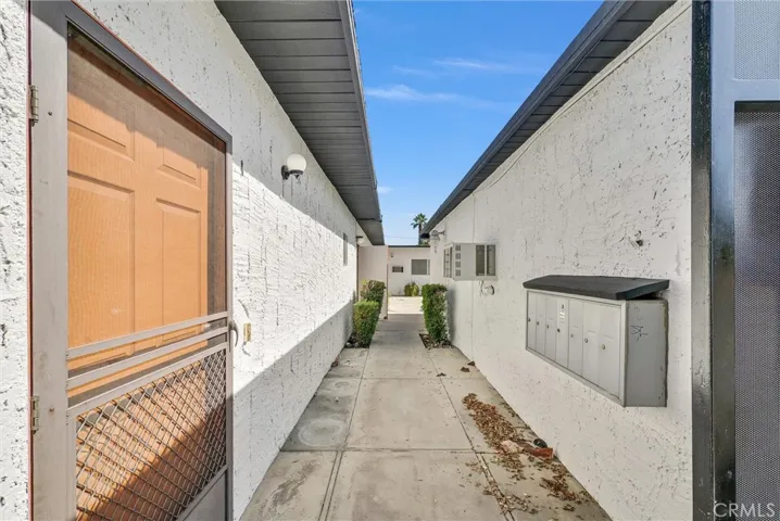 1900 E Baristo Road, Palm Springs, California 92262