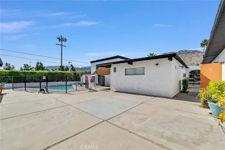 1900 E Baristo Road, Palm Springs, California 92262
