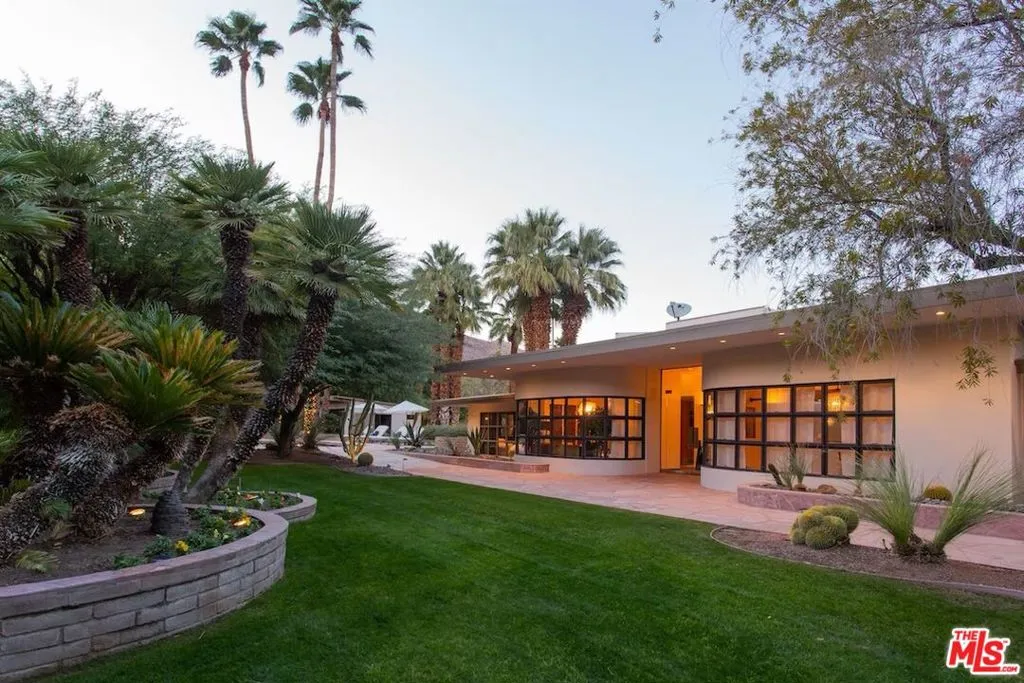 775 N N Mission Road, Palm Springs, California 92262 home-pic-5