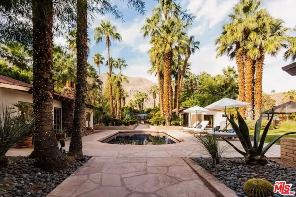 775 N N Mission Road, Palm Springs, California 92262 home-pic-18