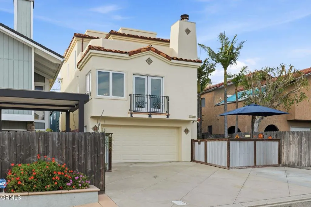 137 Fillmore Avenue, Oxnard, California 93035 home-pic-2