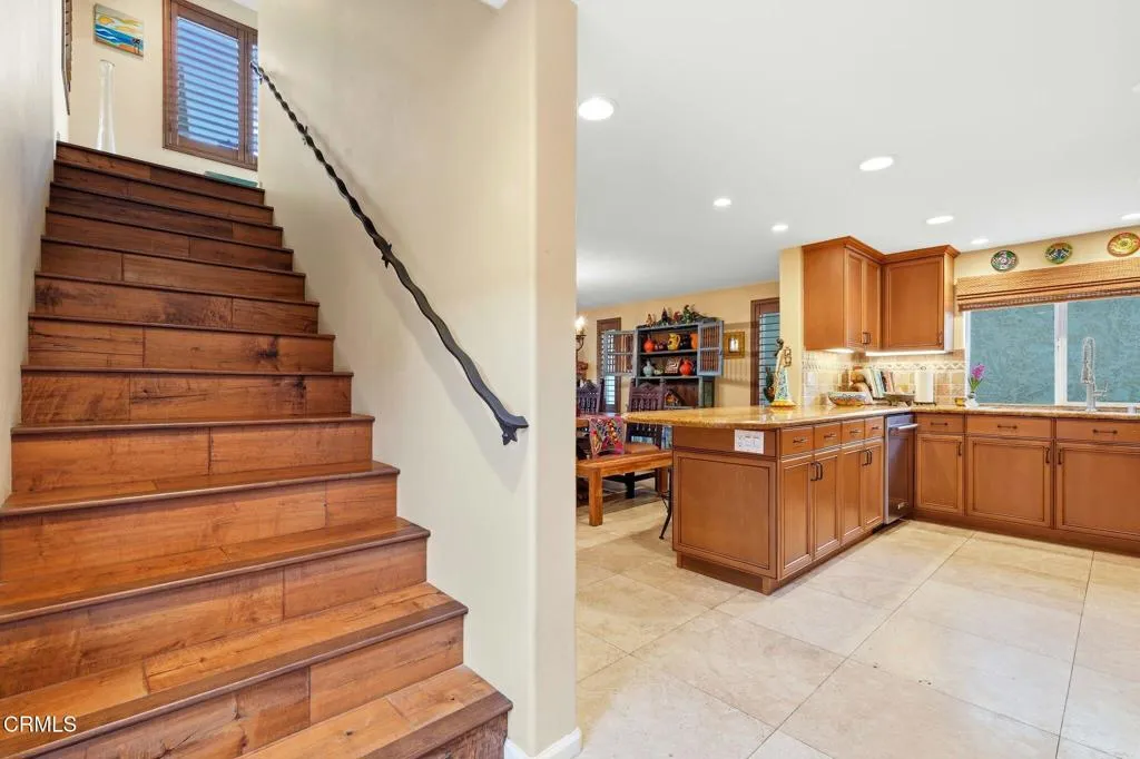 137 Fillmore Avenue, Oxnard, California 93035 home-pic-37