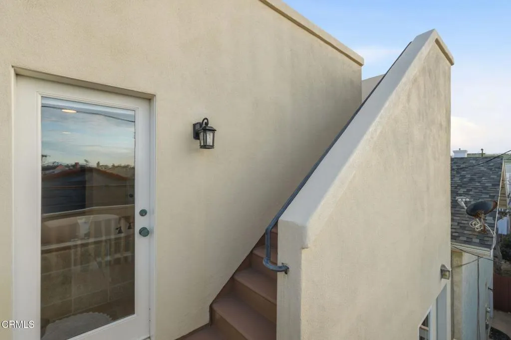 137 Fillmore Avenue, Oxnard, California 93035 home-pic-50