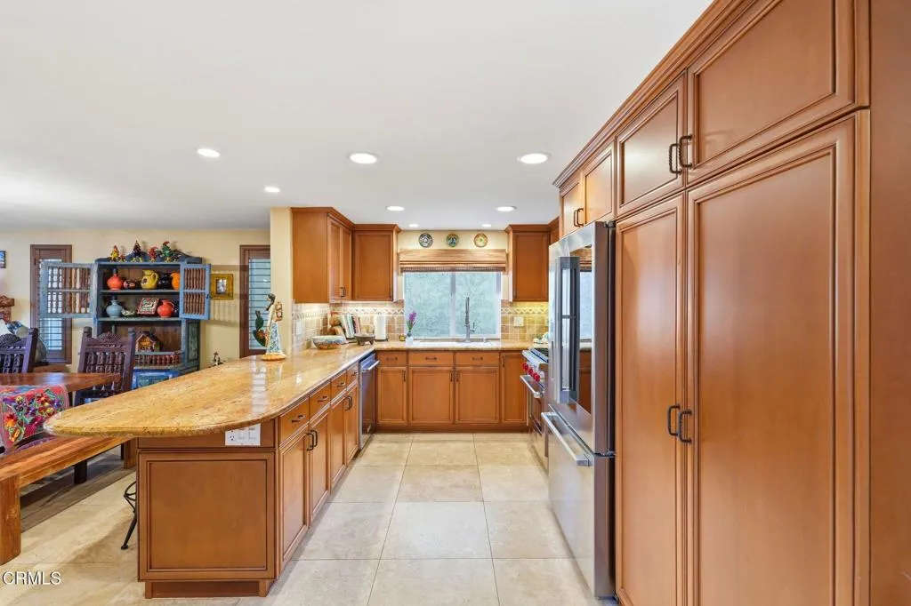 137 Fillmore Avenue, Oxnard, California 93035 home-pic-28