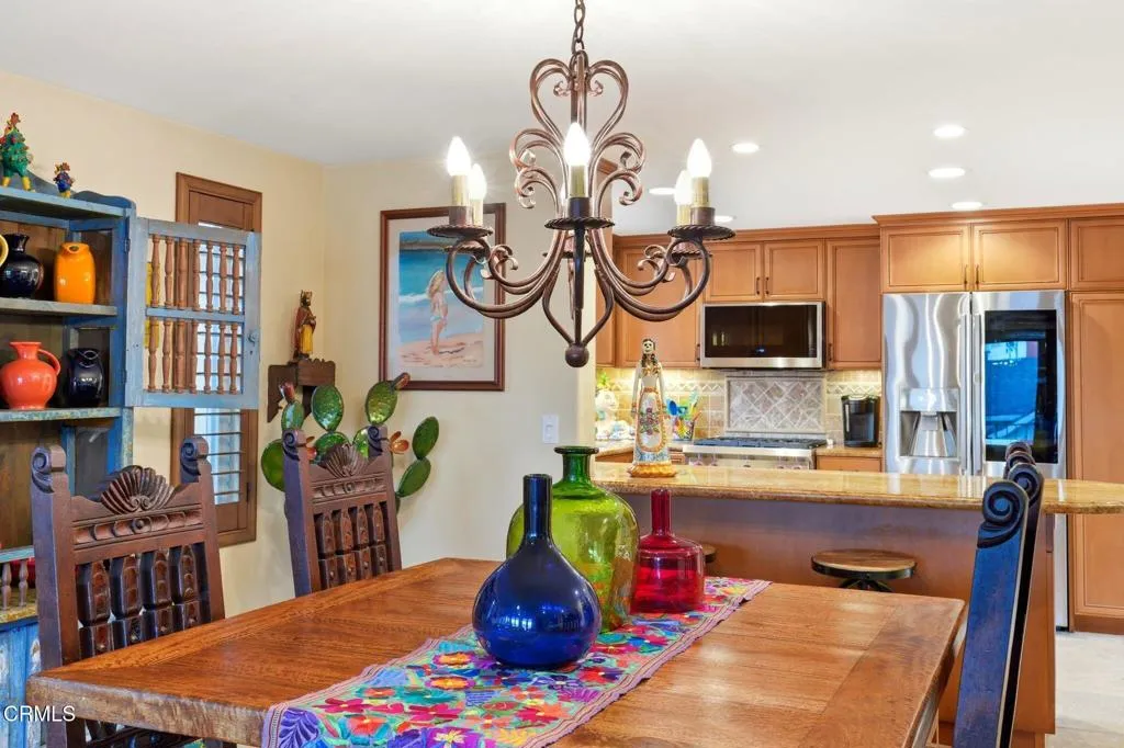 137 Fillmore Avenue, Oxnard, California 93035 home-pic-24