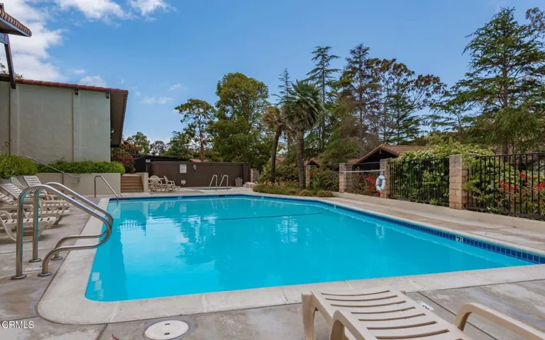 13 - Santa Barbara Highlands Community P