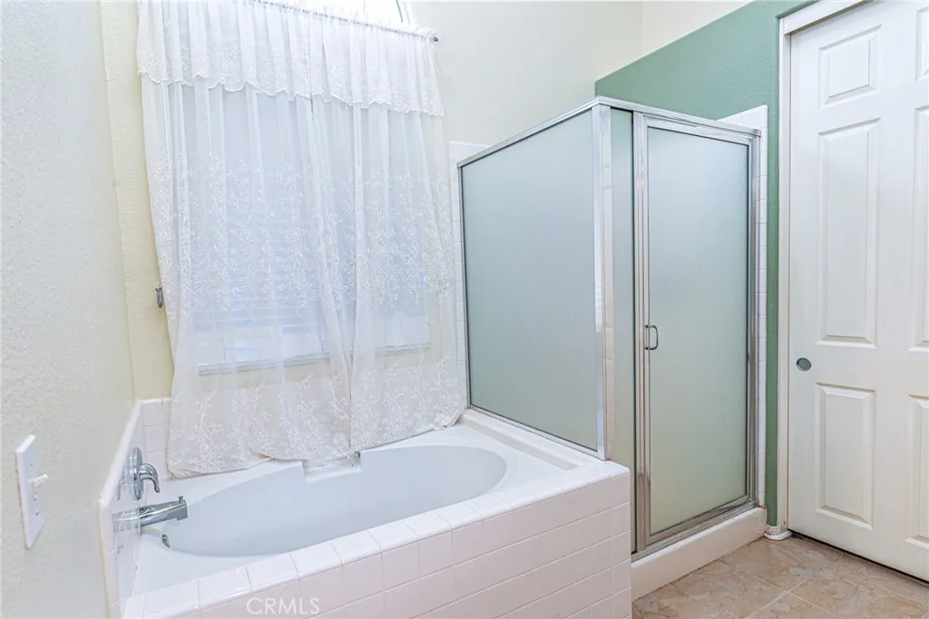 39675 Dijon, Murrieta, California 92562 home-pic-17