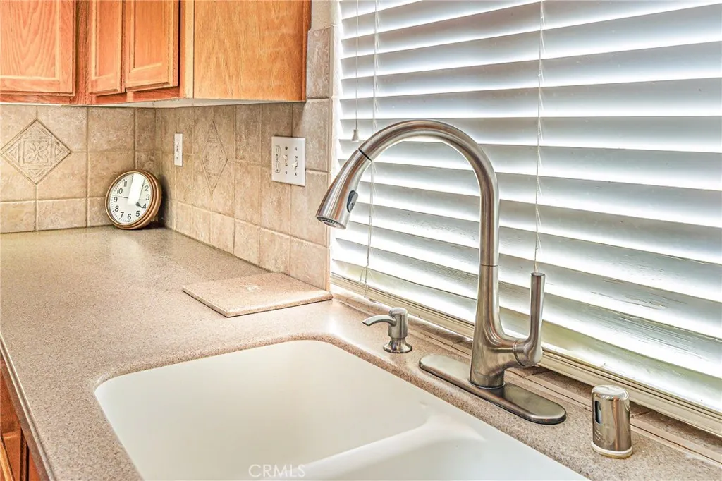 39675 Dijon, Murrieta, California 92562 home-pic-13