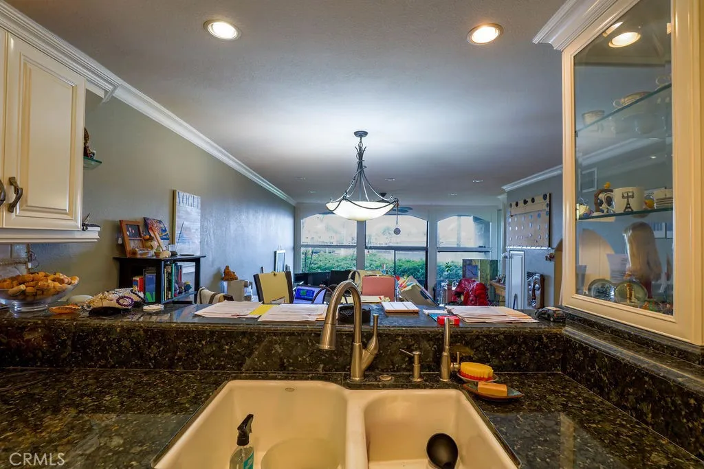 5103 Marina Pacifica Drive South Key home-pic-10