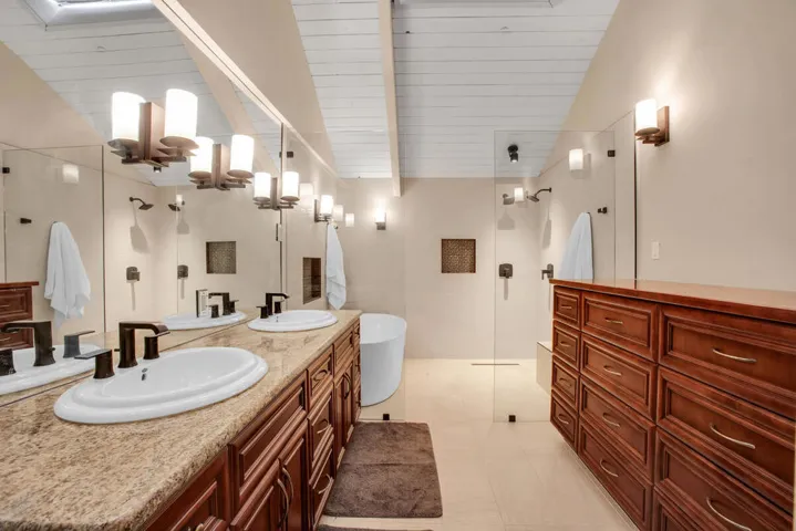 primary bath