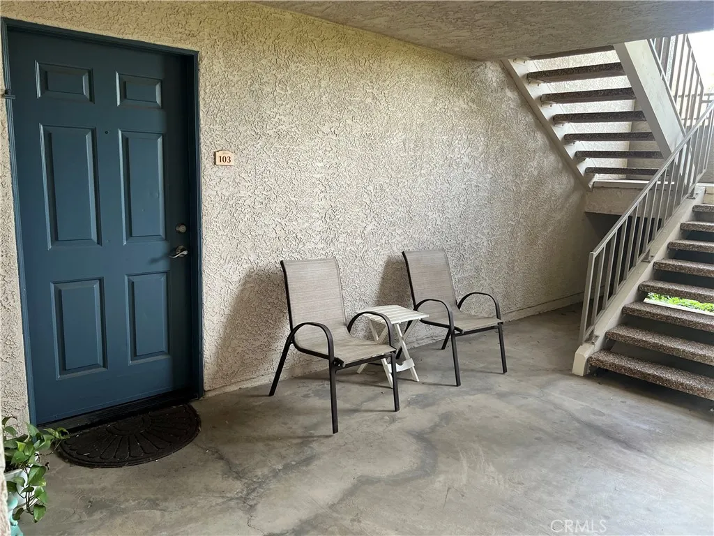 1995 Las Colinas, Corona, California 92879 home-pic-7
