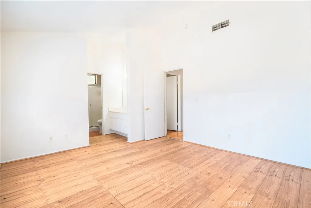 3243 E Avenue R4, Palmdale, California 93550 home-pic-28