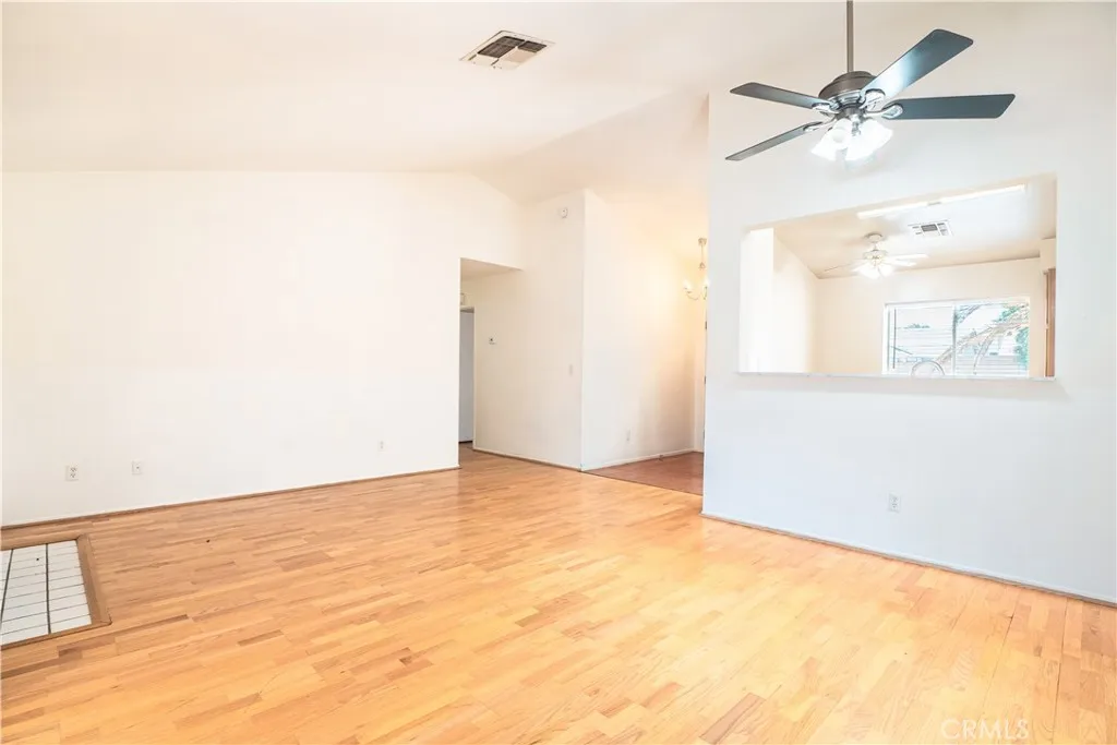 3243 E Avenue R4, Palmdale, California 93550 home-pic-21