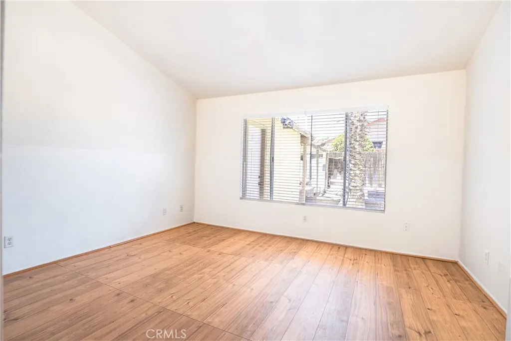 3243 E Avenue R4, Palmdale, California 93550 home-pic-27