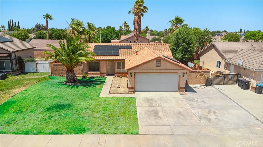 3243 E Avenue R4, Palmdale, California 93550 home-pic-1