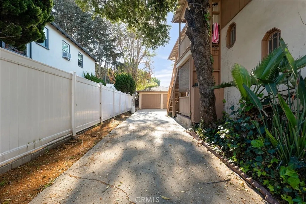 7154 Ramsgate, Los Angeles, California 90045 home-pic-25