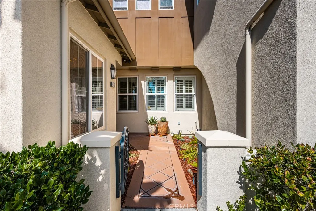 4045 Balmoral Drive, Yorba Linda, California 92886 home-pic-6