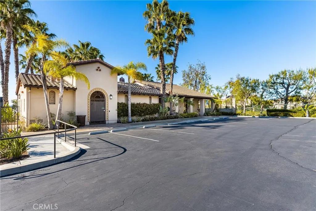 4045 Balmoral Drive, Yorba Linda, California 92886 home-pic-48