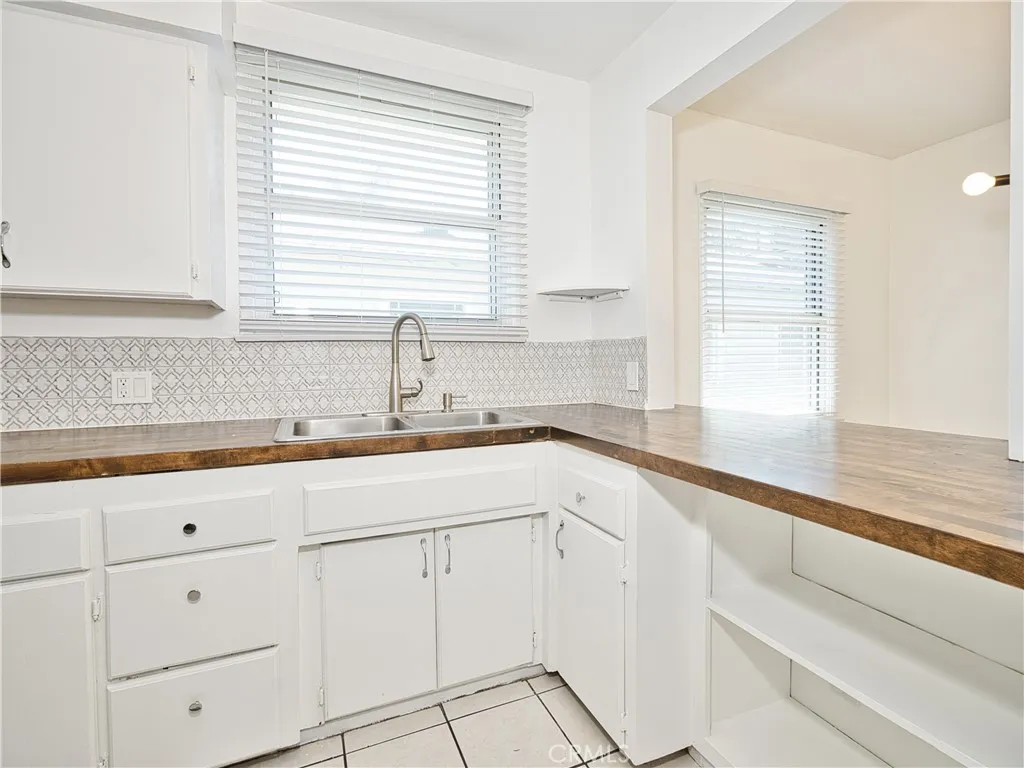 6153 Clybourn Avenue, North Hollywood, California 91606 home-pic-13