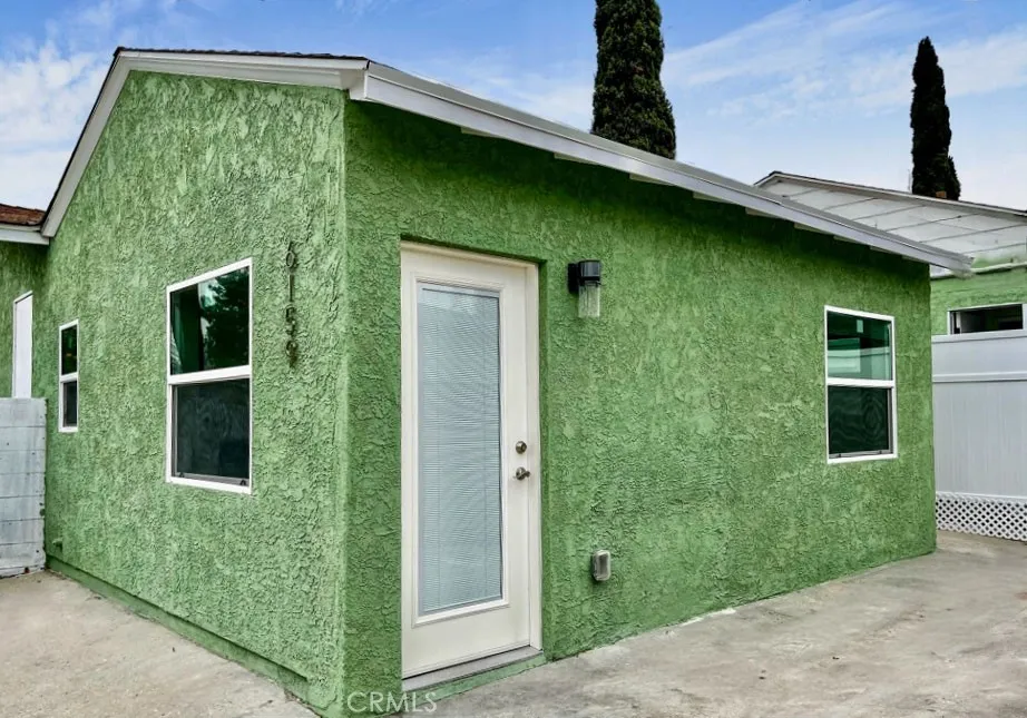 6153 Clybourn Avenue, North Hollywood, California 91606 home-pic-33