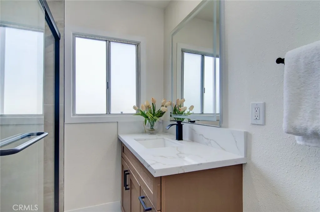 5143 Bixler, Lakewood, California 90712 home-pic-17