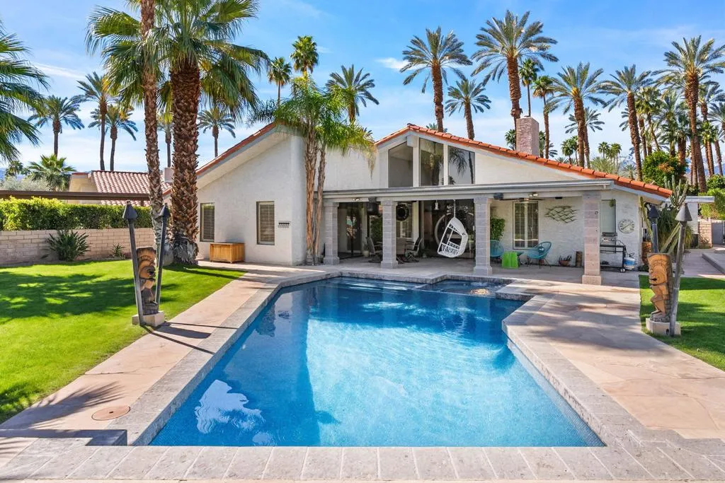 19 Lincoln Place, Rancho Mirage, California 92270 home-pic-1