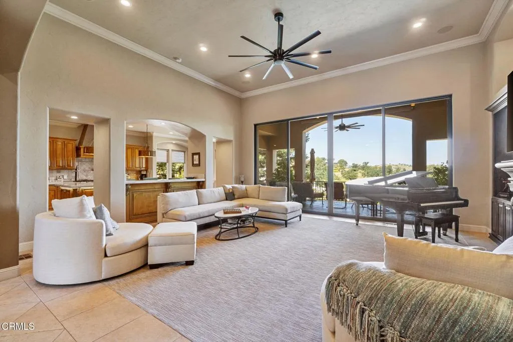 21788 Brighton Crest Drive, Friant, California 93626 home-pic-8