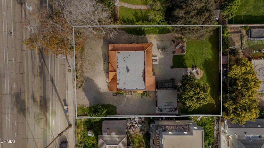 3880 Loma Vista Road, Ventura, California 93003 home-pic-50