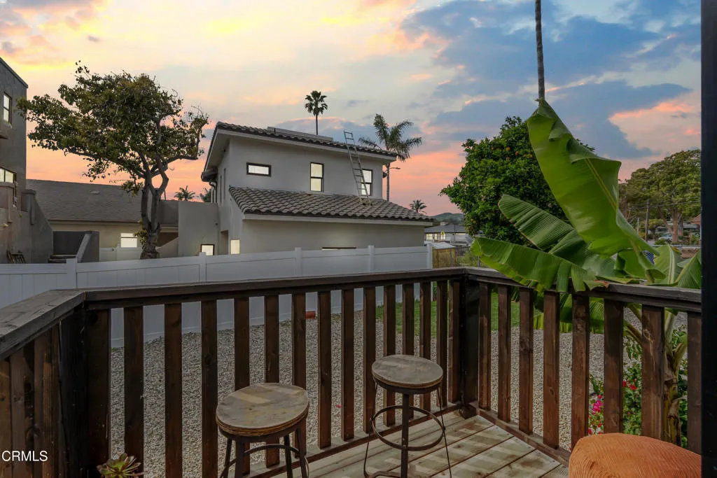 3880 Loma Vista Road, Ventura, California 93003 home-pic-30