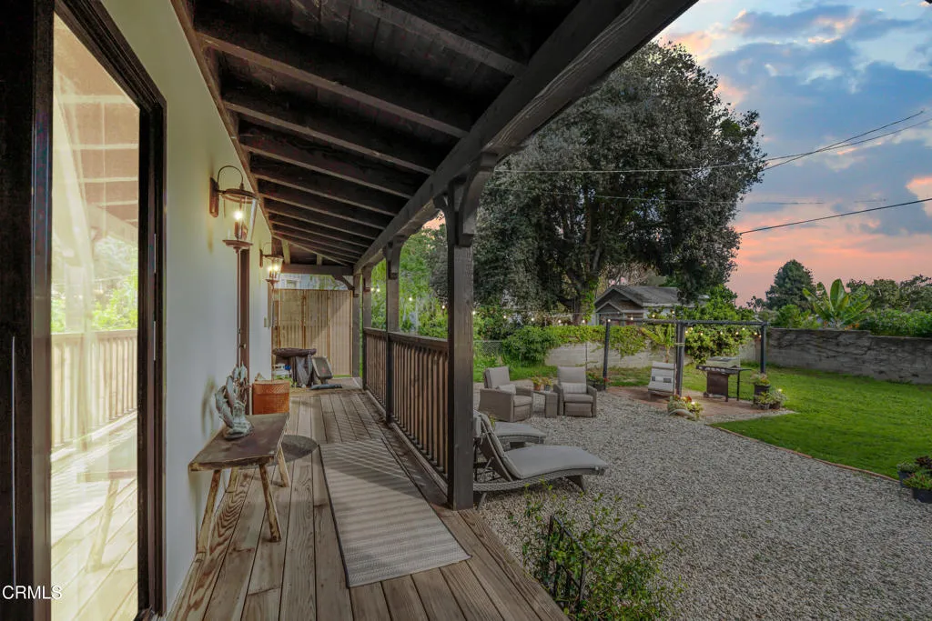 3880 Loma Vista Road, Ventura, California 93003 home-pic-33