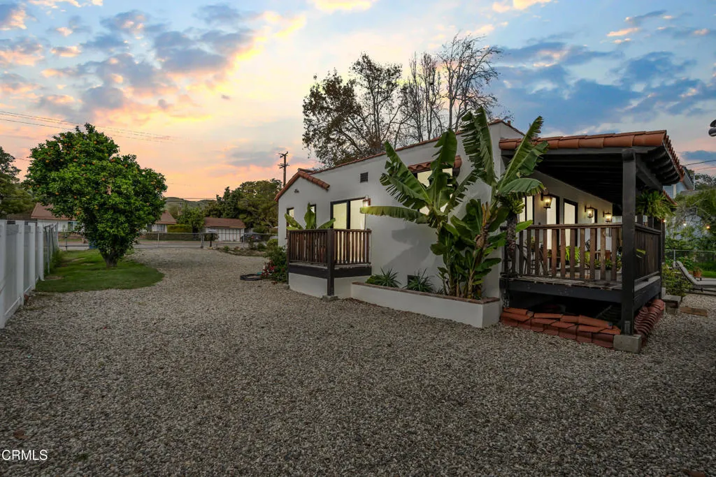 3880 Loma Vista Road, Ventura, California 93003 home-pic-37