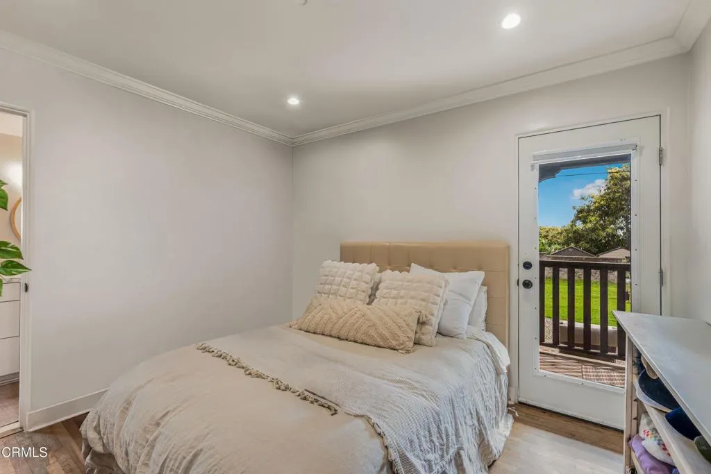 3880 Loma Vista Road, Ventura, California 93003 home-pic-29