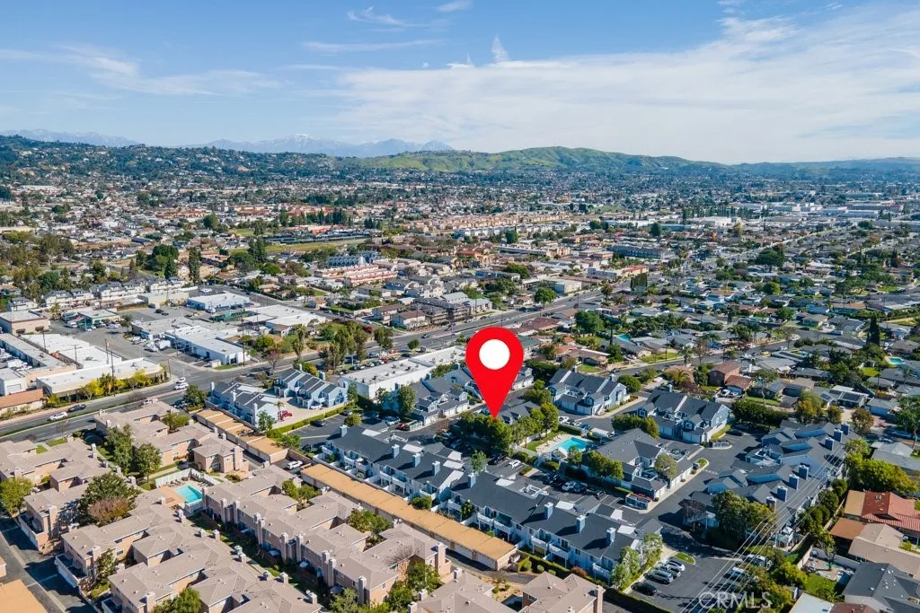574 Stone Harbor, La Habra, California 90631 home-pic-3