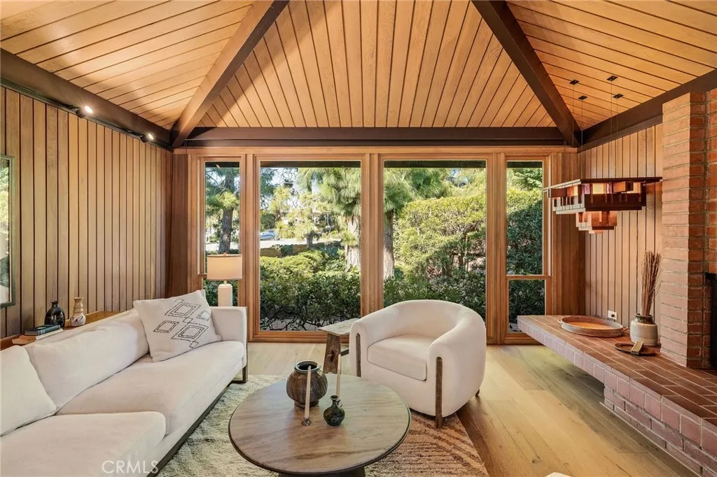 15 Margate Square, Palos Verdes Estates, California 90274 home-pic-2