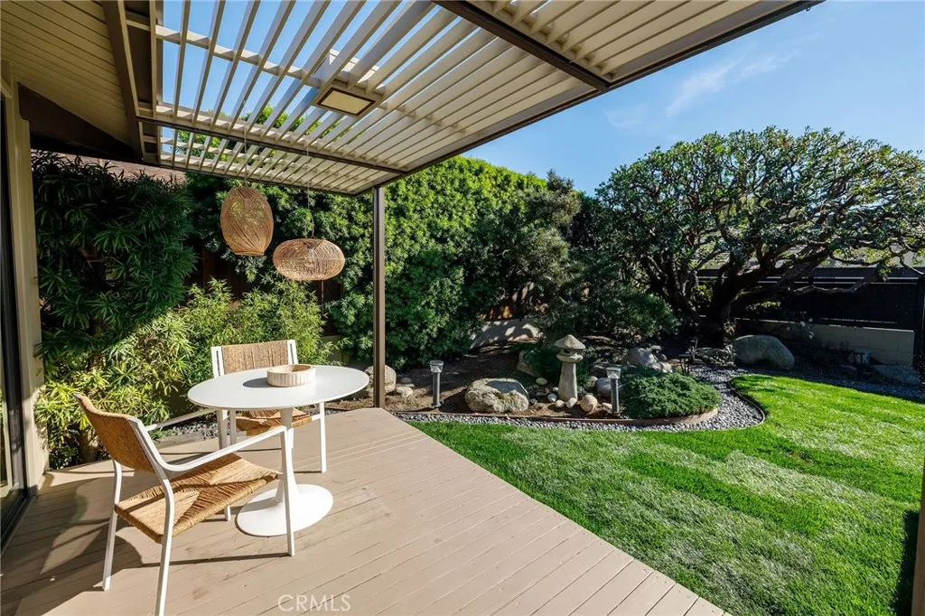 15 Margate Square, Palos Verdes Estates, California 90274 home-pic-25