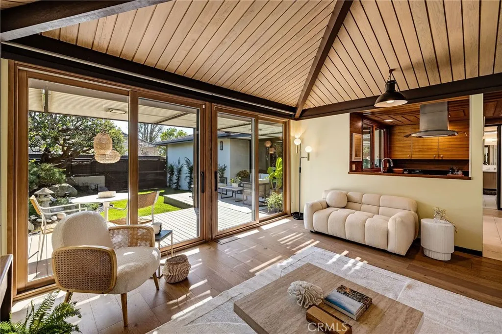 15 Margate Square, Palos Verdes Estates, California 90274 home-pic-13