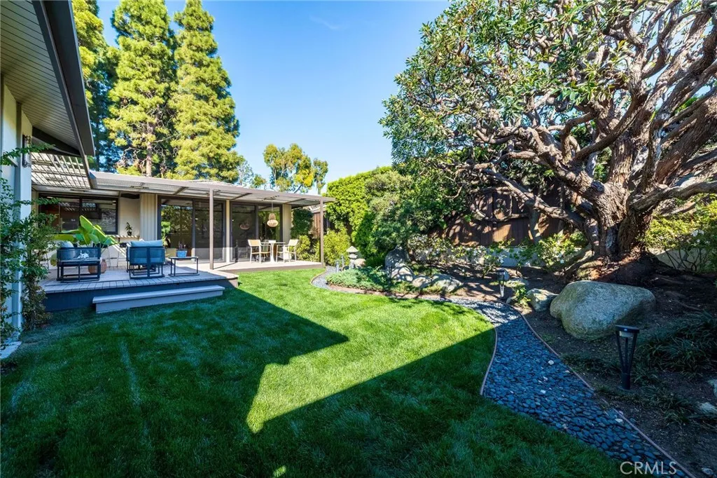 15 Margate Square, Palos Verdes Estates, California 90274 home-pic-5