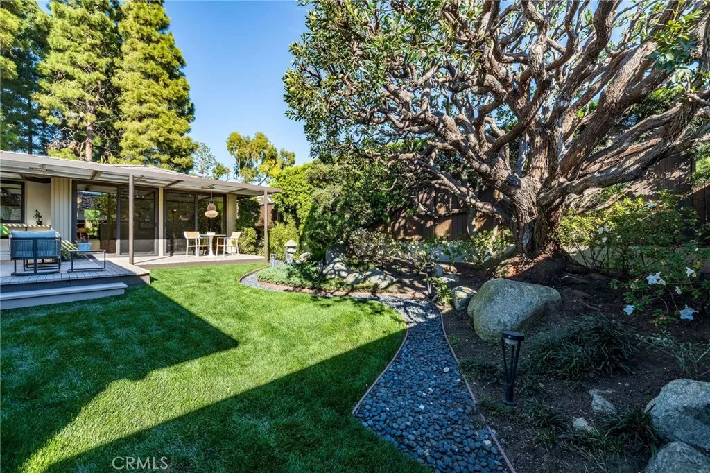 15 Margate Square, Palos Verdes Estates, California 90274 home-pic-29