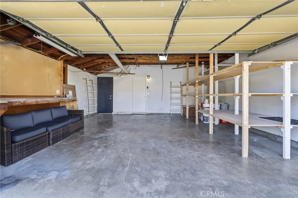 8282 Noble Circle, Huntington Beach, California 92647 home-pic-25