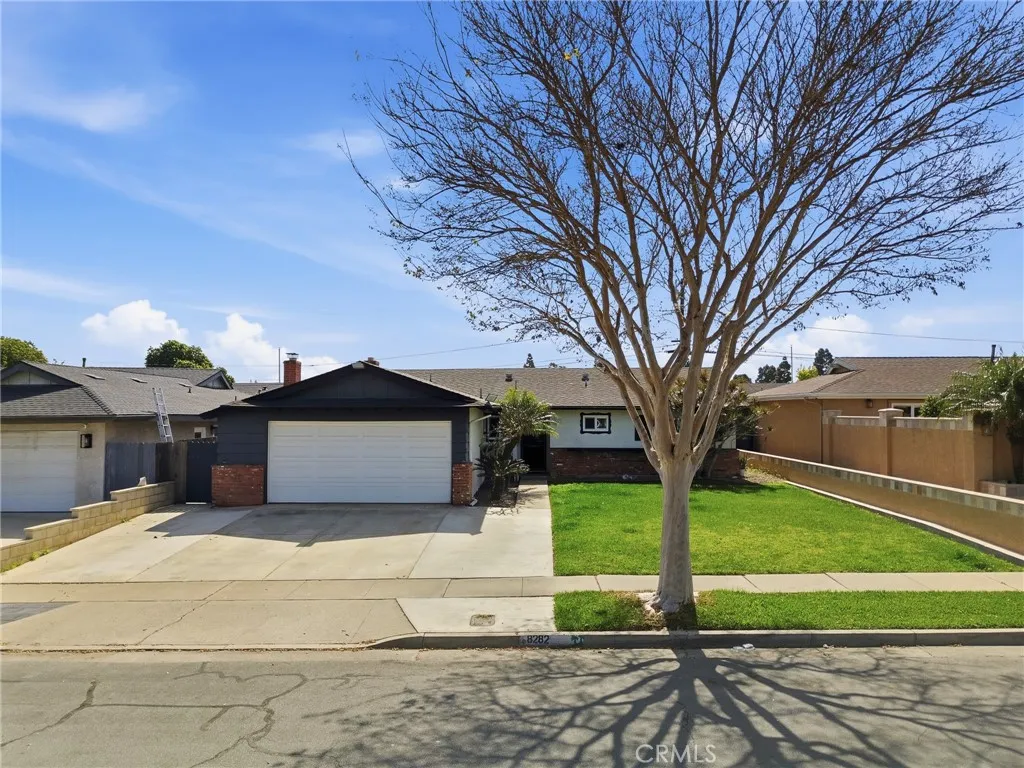 8282 Noble Circle, Huntington Beach, California 92647 home-pic-33
