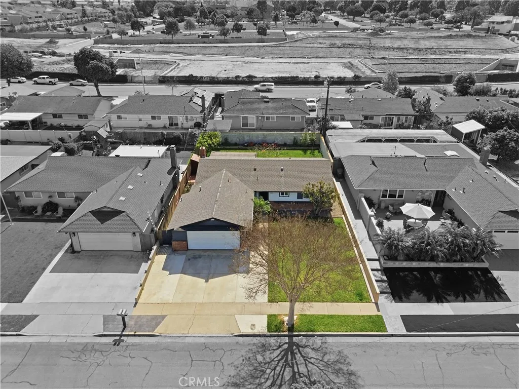8282 Noble Circle, Huntington Beach, California 92647 home-pic-39