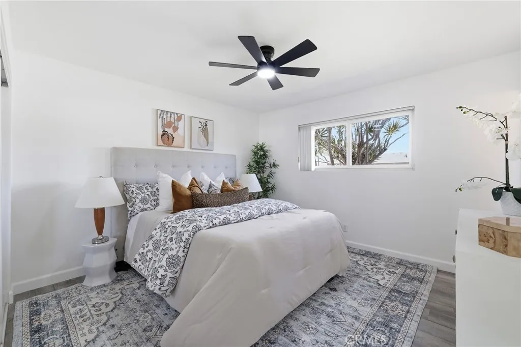 8282 Noble Circle, Huntington Beach, California 92647 home-pic-13
