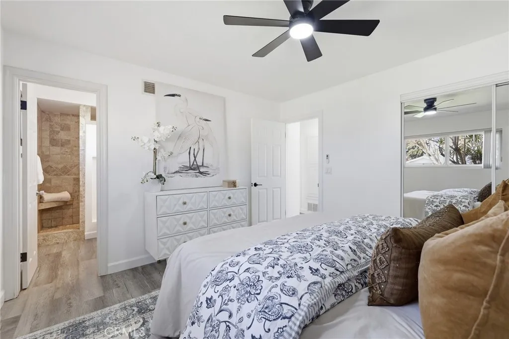 8282 Noble Circle, Huntington Beach, California 92647 home-pic-14