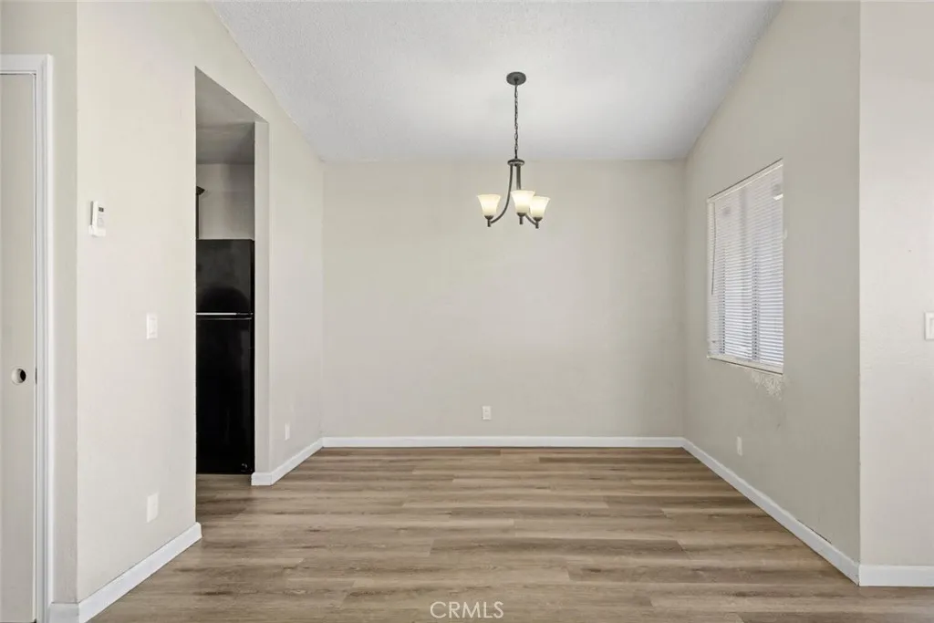 44053 Canyon Way, Lancaster, California 93535 home-pic-6