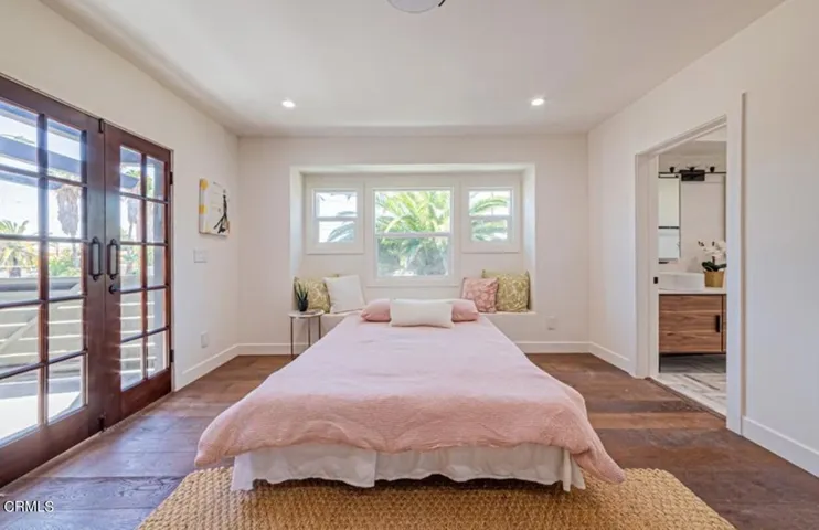 5357 Victoria Ave 1_9