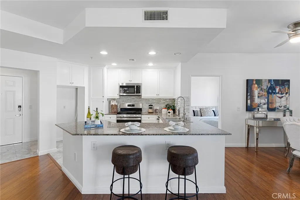 2380 Scholarship, Irvine, California 92612 home-pic-12